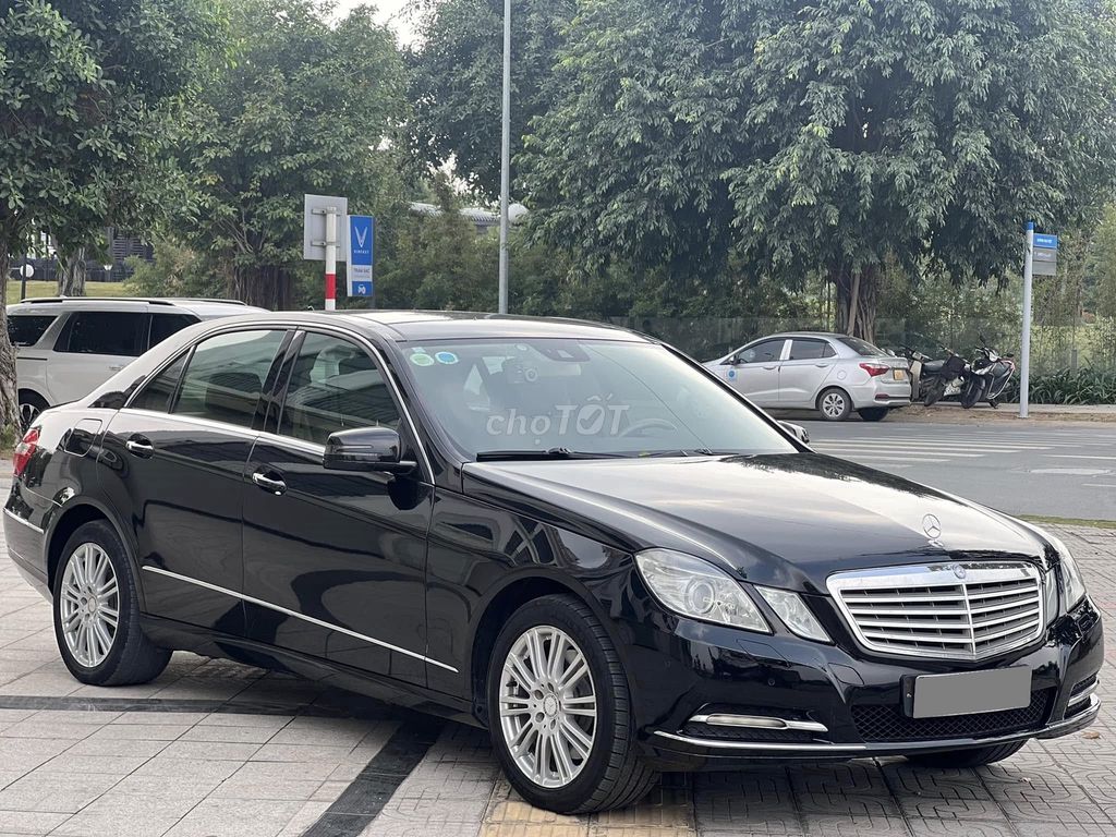 Bán Mercedes Benz E300 SX 2010. Mua bán Ô tô tại Quận Gò Vấp Tp Hồ Chí Minh được đăng bởi Xuân Trường hình 1