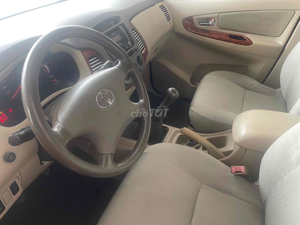 Toyota Innova 2007G