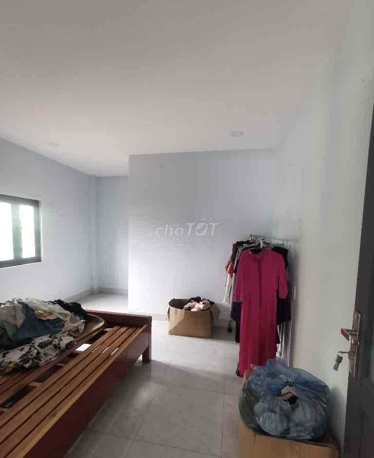 Bán nhà trệt lửng ,2 Pn ngay sát Man Thiện ,52m2 giá 3.2 tỷ TL