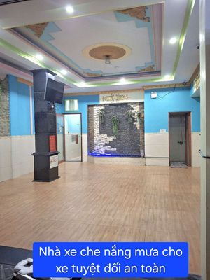 Bán nhà mặt tiền sát vành đai 2 18 phòng