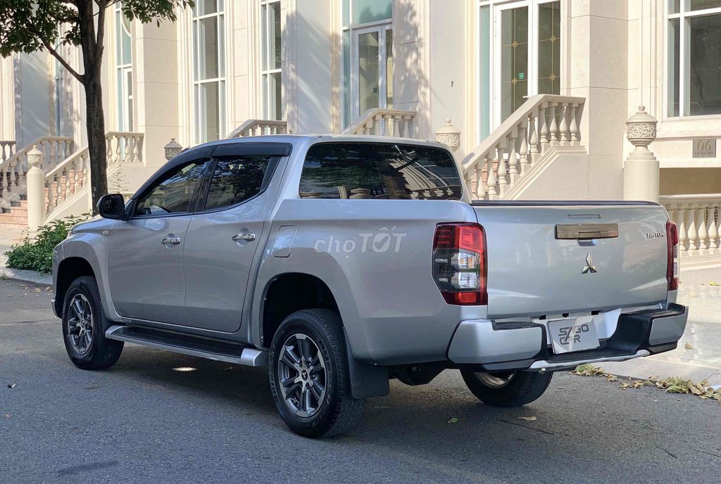 Bán tải Triton 2021 AT 1 chủ sd giá hợp lý. Mua bán Ô tô tại Thành phố Thủ Dầu Một Bình Dương được đăng bởi Tín hình 13