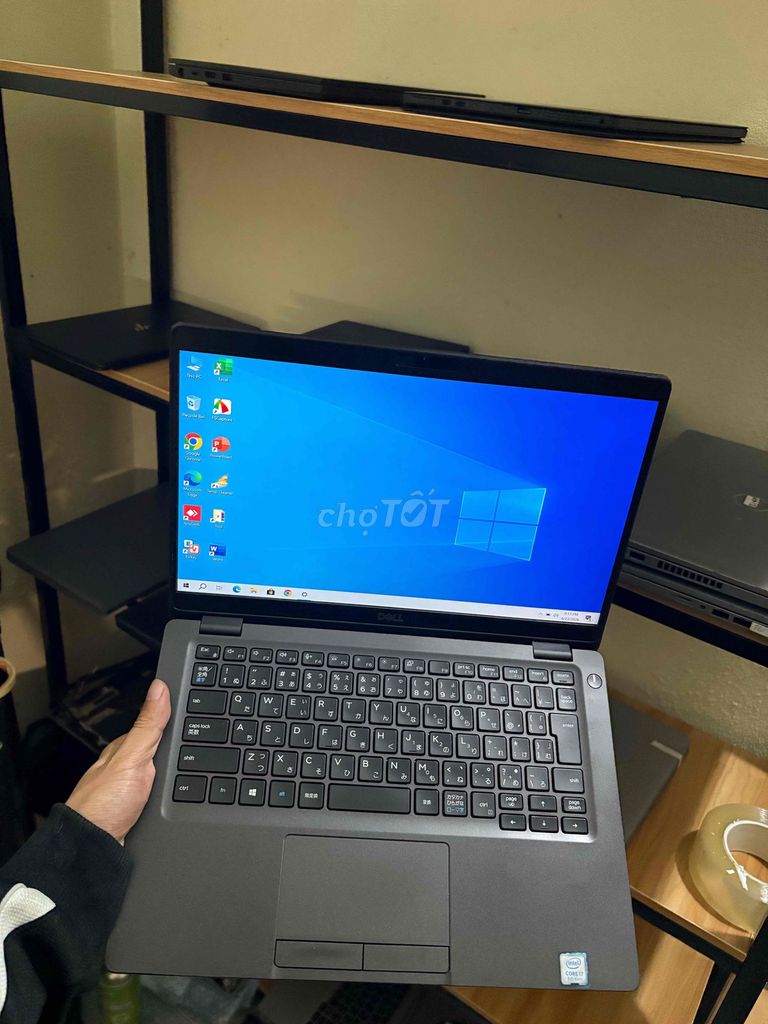 Dell 5300 I7-8th 13.3 inch 8GB/256GB. Mua bán Laptop tại Huyện Yên Phong Bắc Ninh được đăng bởi Quang bán Laptop hình 1