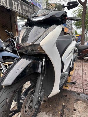 SH150 ABS 2022 zin