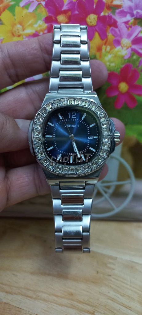 ĐH thời trang máy pin size 38 mặt đính đá giá 345k. Mua bán Đồng hồ tại Quận Bình Thạnh Tp Hồ Chí Minh được đăng bởi Duy Nam Nguyen hình 1