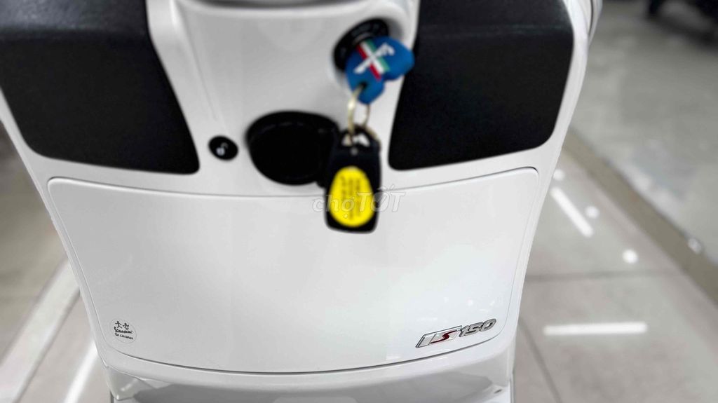 Vespa Gts 150 Mẫu mới đăng ký 2023 chính chủ. Mua bán Xe máy tại Quận Phú Nhuận Tp Hồ Chí Minh được đăng bởi VESPA  PIAGGIO BẢO HƯNG Vespa cũ trả góp  hình 14