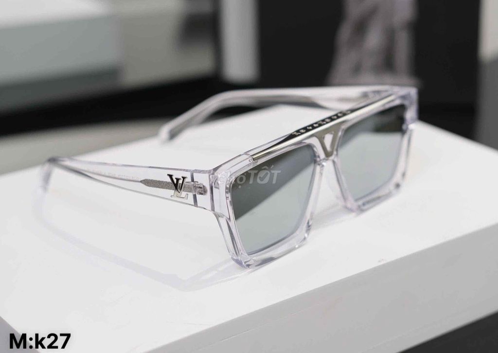 Kính Nam LV Cao Cấp. Mua bán Phụ kiện thời trang khác tại Quận Bình Tân Tp Hồ Chí Minh được đăng bởi Trúc Phương hình 1