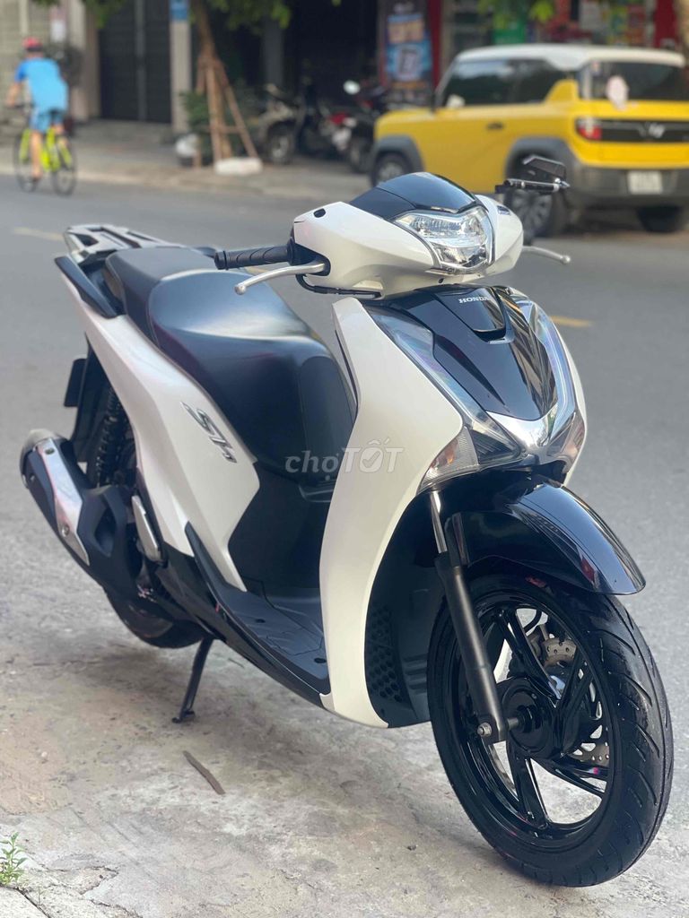 SH 125 Trắng zjn êm.Khoá smatkey mẫu đẹp. Mua bán Xe máy tại Quận Thanh Khê Đà Nẵng được đăng bởi Song Vo hình 1
