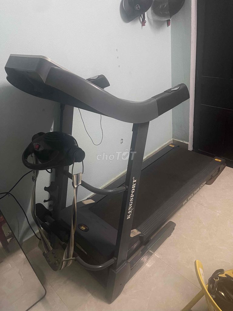 Máy chạy bộ Kingsport BK 365 New Đen. Mua bán Đồ thể thao, Dã ngoại tại Thành phố Hội An Quảng Nam được đăng bởi Hậu  hình 1