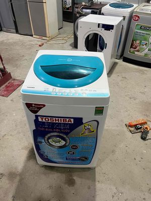 máy giặt toshiba 7.2kg zin nguyên bản đang sử dụng