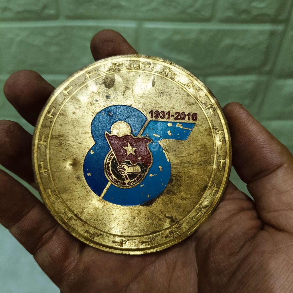 Medal đồng rất bự