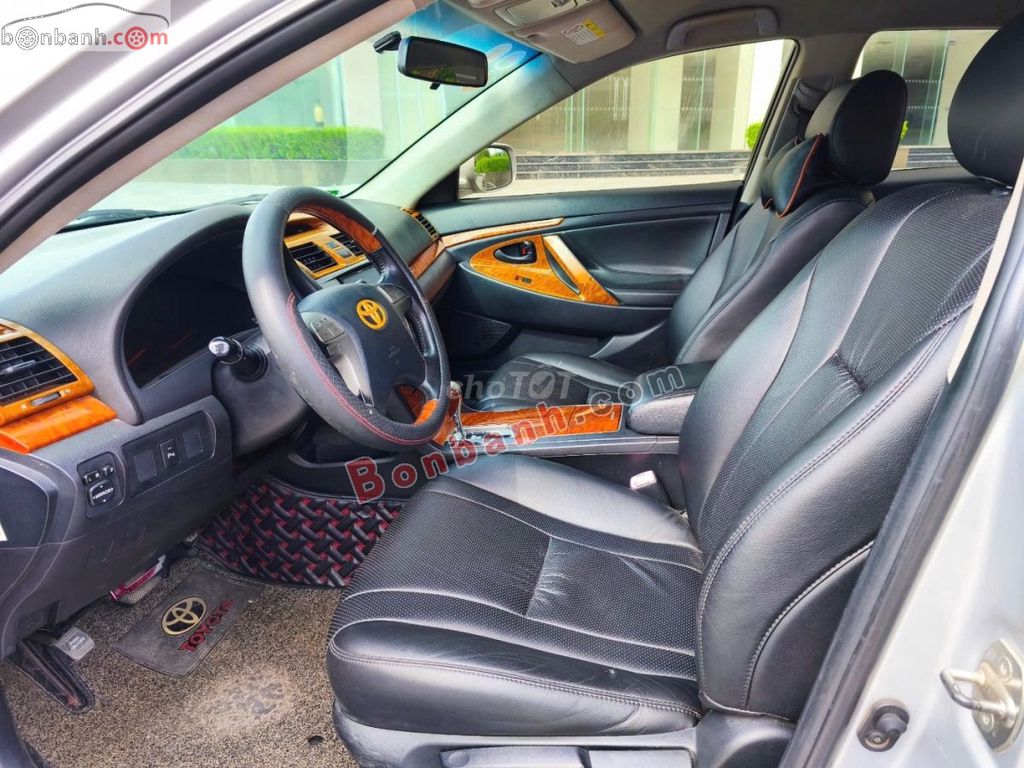 Toyota Camry 2.0E 2011 - 290 Triệu. Mua bán Ô tô tại Quận Cầu Giấy Hà Nội được đăng bởi Hiệp hình 7