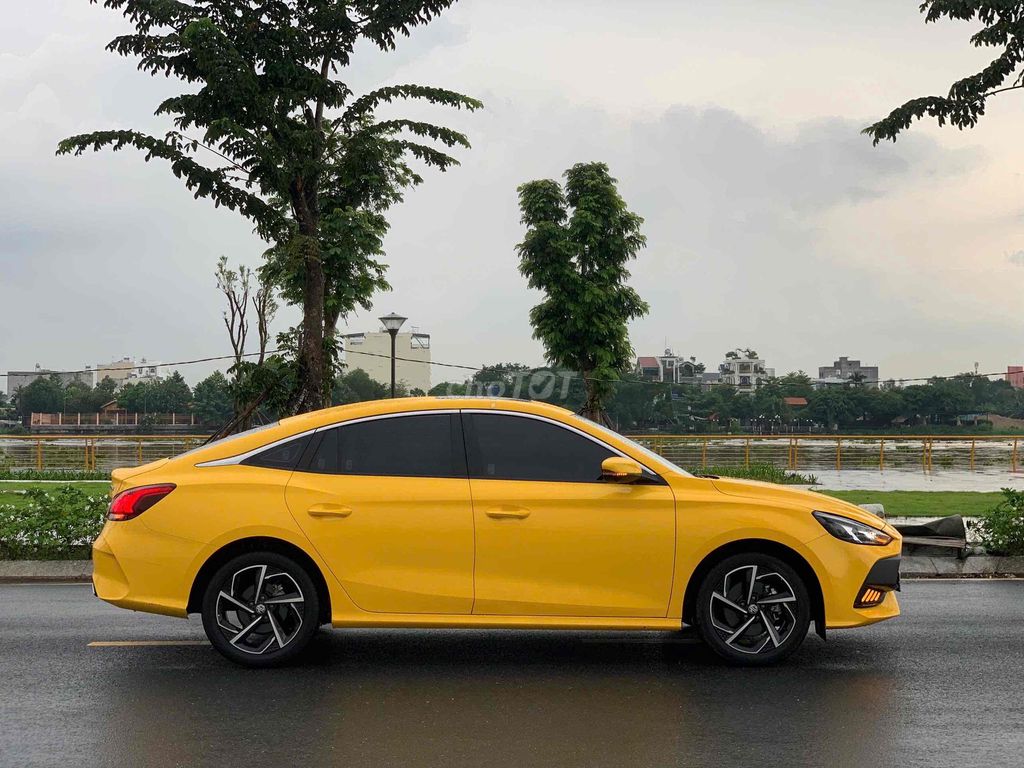 MG5 2022 Lux xe chạy lướt 1v8 km full LS hãng. Mua bán Ô tô tại Thành phố Thủ Đức Tp Hồ Chí Minh được đăng bởi Nguyễn Dương hình 5