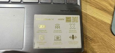 Asus ZenBook 14 - SSD 256GB, RAM 8GB. Mua bán Laptop tại Thành phố Bắc Ninh Bắc Ninh được đăng bởi Nguyễn Trung Hiếu