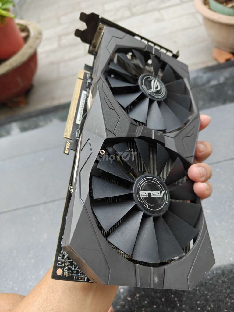 Card đồ họa Asus Strix RX570 8GB Đen. Mua bán Linh kiện (RAM, Card...) tại Thành phố Thủ Đức Tp Hồ Chí Minh được đăng bởi trâm anh hình 1