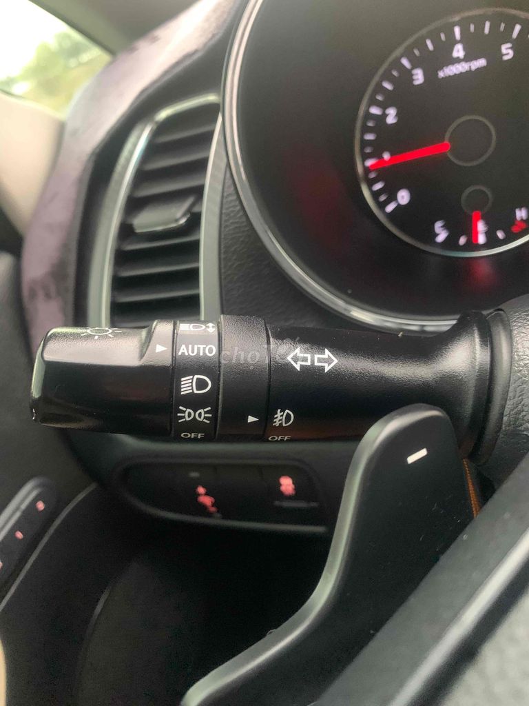 Kia Cerato 2.0 AT phiên bản cao cấp nhất Premium. Mua bán Ô tô tại Thành phố Biên Hòa Đồng Nai được đăng bởi CH xe máy Trần Na Na hình 6