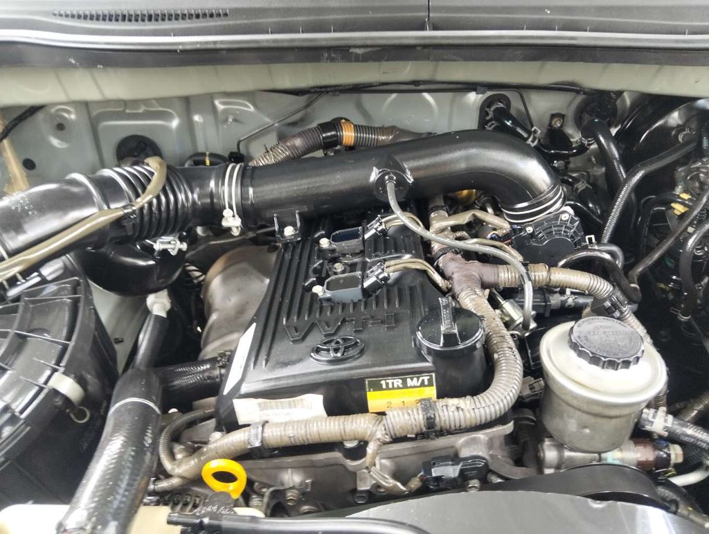 XE NHÀ INNOVA 2014. MÁY 2.0G.MÁY RẤT ÊM XE ZIN 90%. Mua bán Ô tô tại Quận Tân Bình Tp Hồ Chí Minh được đăng bởi Văn Thiện hình 18