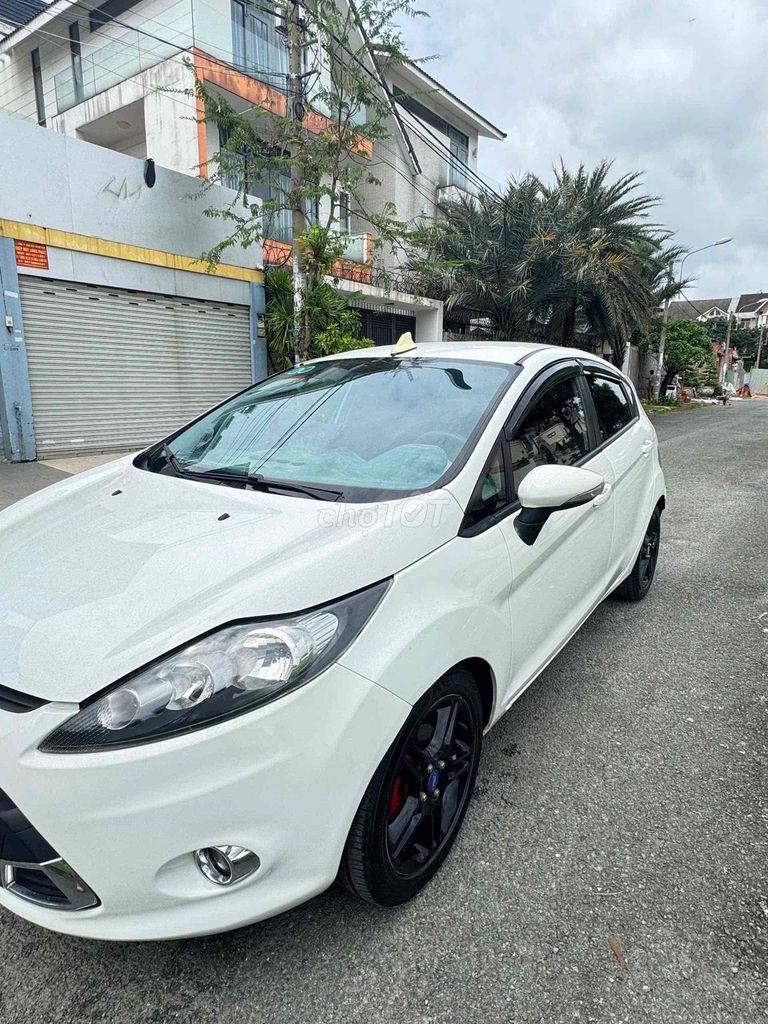 Ford Fiesta 2013 1.6 AT Hatchback - 100000 km. Mua bán Ô tô tại Quận Bình Tân Tp Hồ Chí Minh được đăng bởi Hoàng Quân hình 4