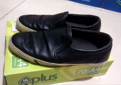 Đôi giày lười nam thương hiệu ALDO,Sz 42,có sip xa
