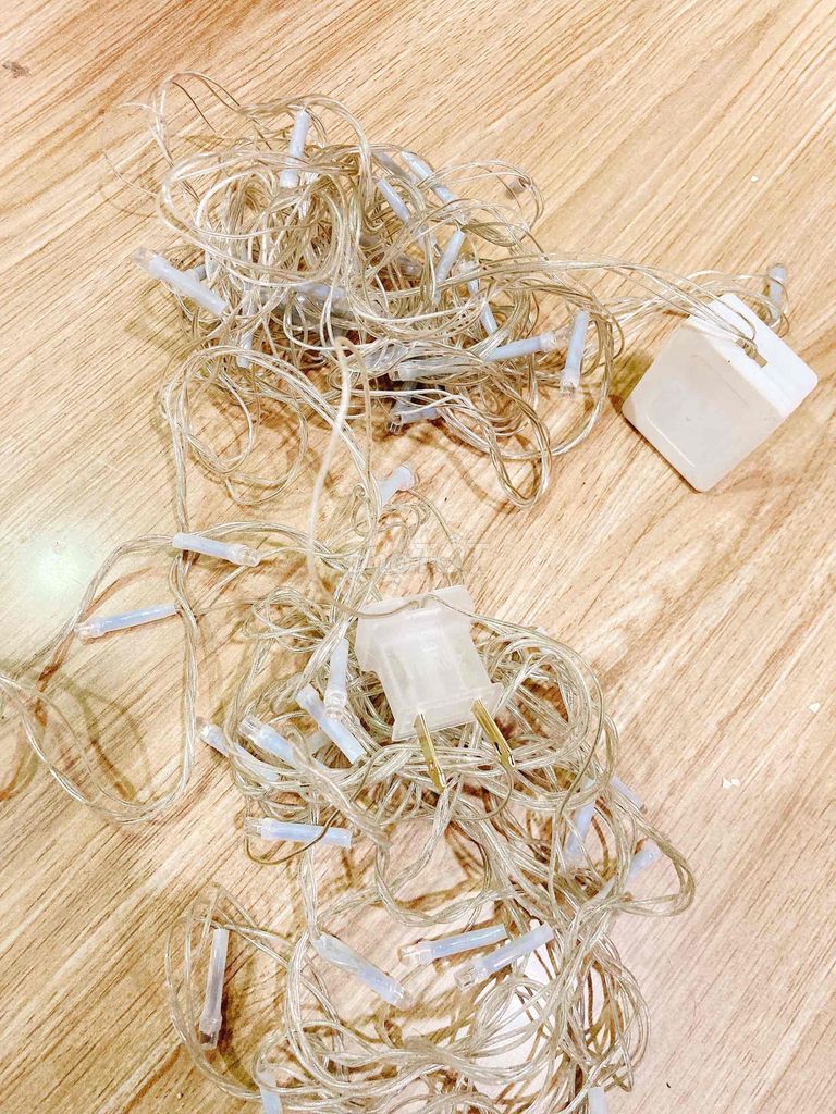Dây đèn nháy Trắng Trang trí Tết. Mua bán Đèn tại Quận Gò Vấp Tp Hồ Chí Minh được đăng bởi ngoc hình 1