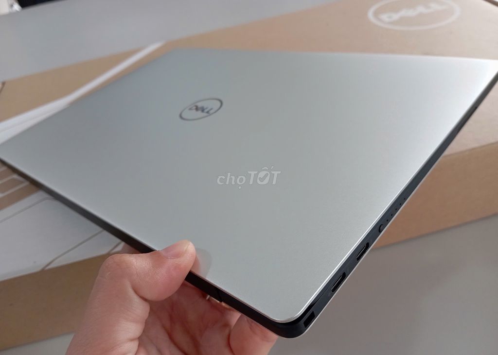 Dell_XPS_7390_Gen10 (i5 10210U / 8G / 256G). Mua bán Laptop tại Thành phố Thủ Dầu Một Bình Dương được đăng bởi Laptop Hoàng Phát hình 4