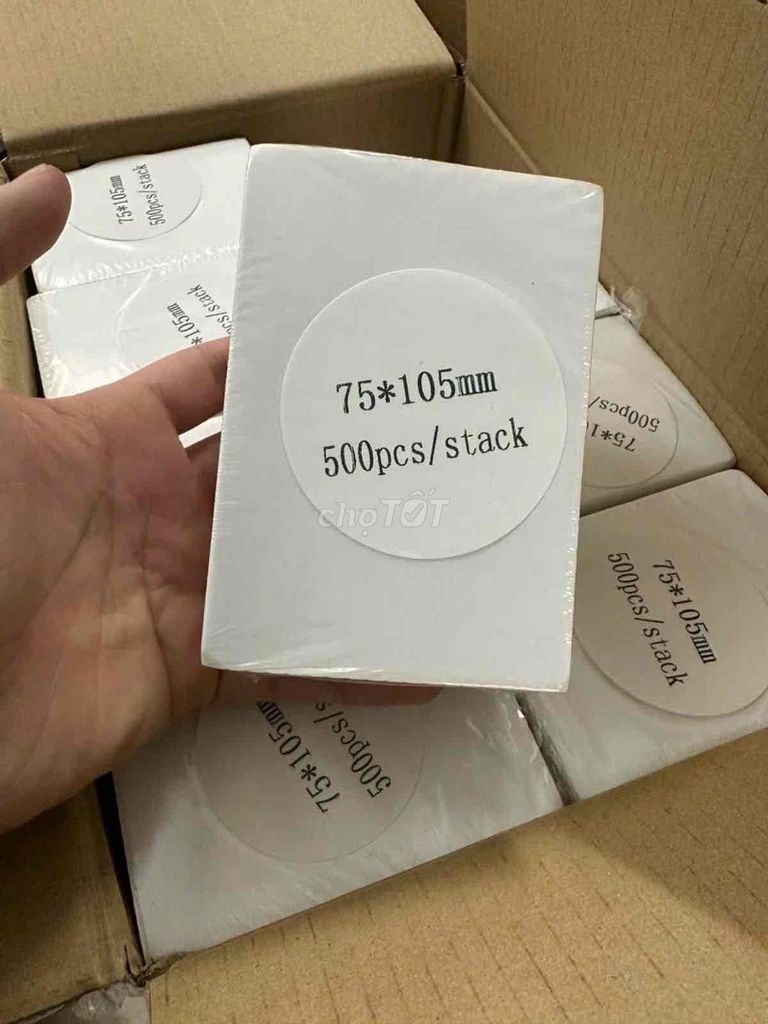 Tem in nhiệt A7 Giấy 75x105mm 500 tem/tệp. Mua bán Đồ dùng văn phòng tại Quận Nam Từ Liêm Hà Nội được đăng bởi Công Sơn hình 1