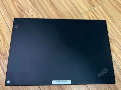 *Lenovo ThinkPad x1  i5 8350U 16GB RAM 256GB SSD**