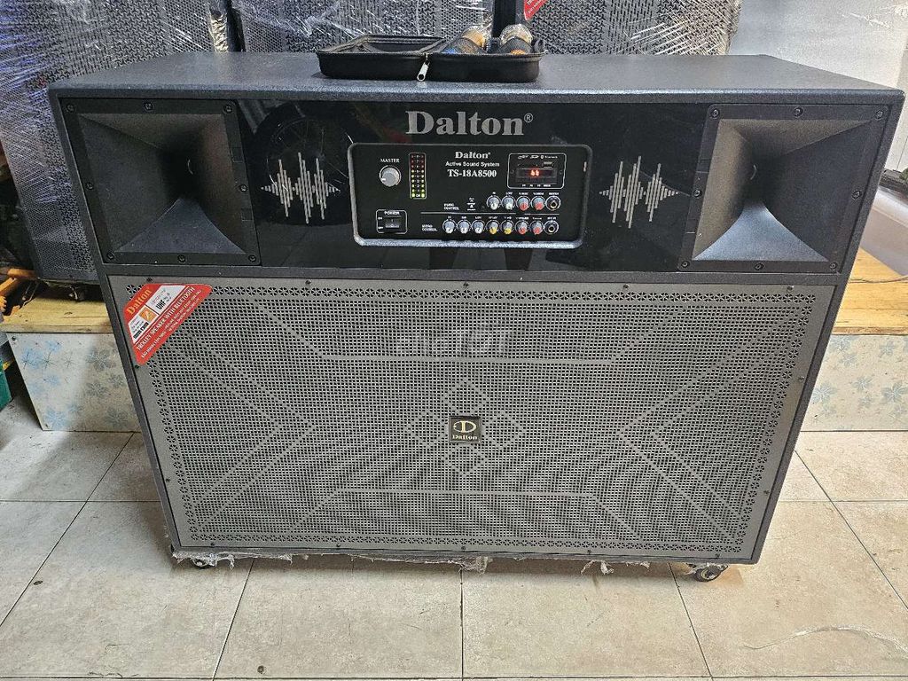 Loa karaoke bluetooth di động 3000w DALTON 18A8500