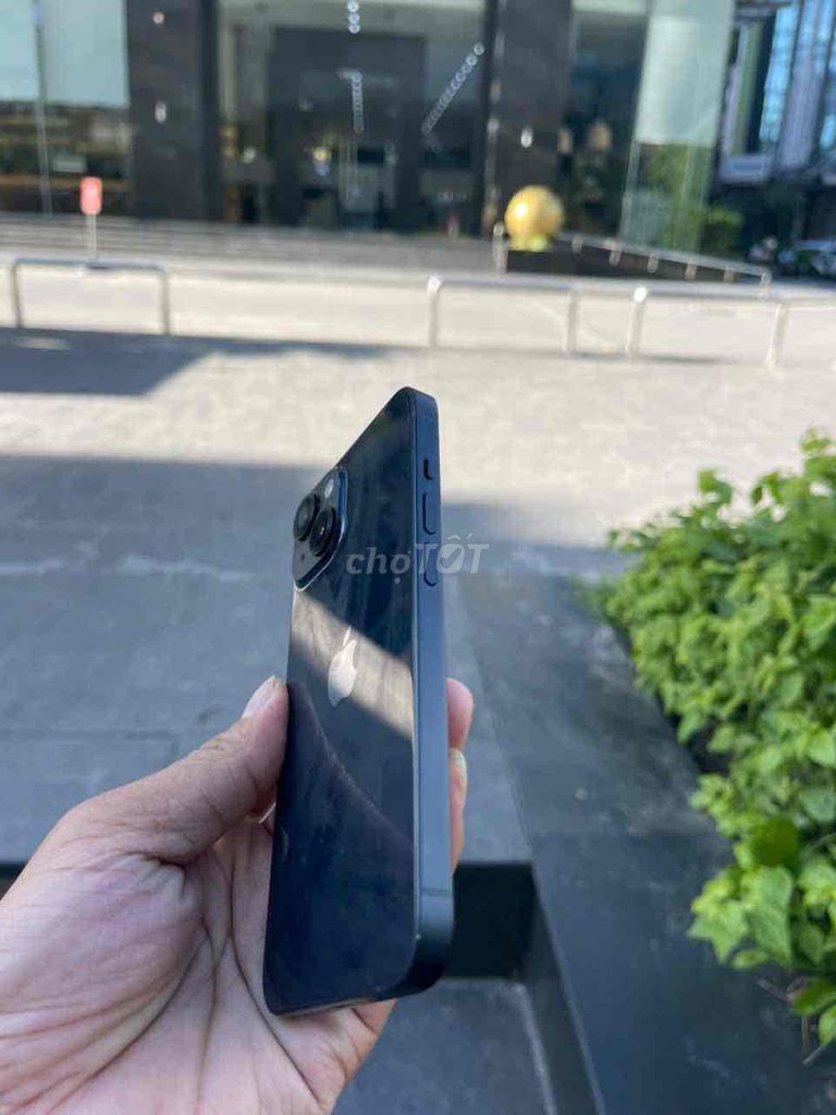 Apple iPhone 14 Đen Nguyên bản. Mua bán Điện thoại tại Quận Cầu Giấy Hà Nội được đăng bởi Phạm Hương hình 1