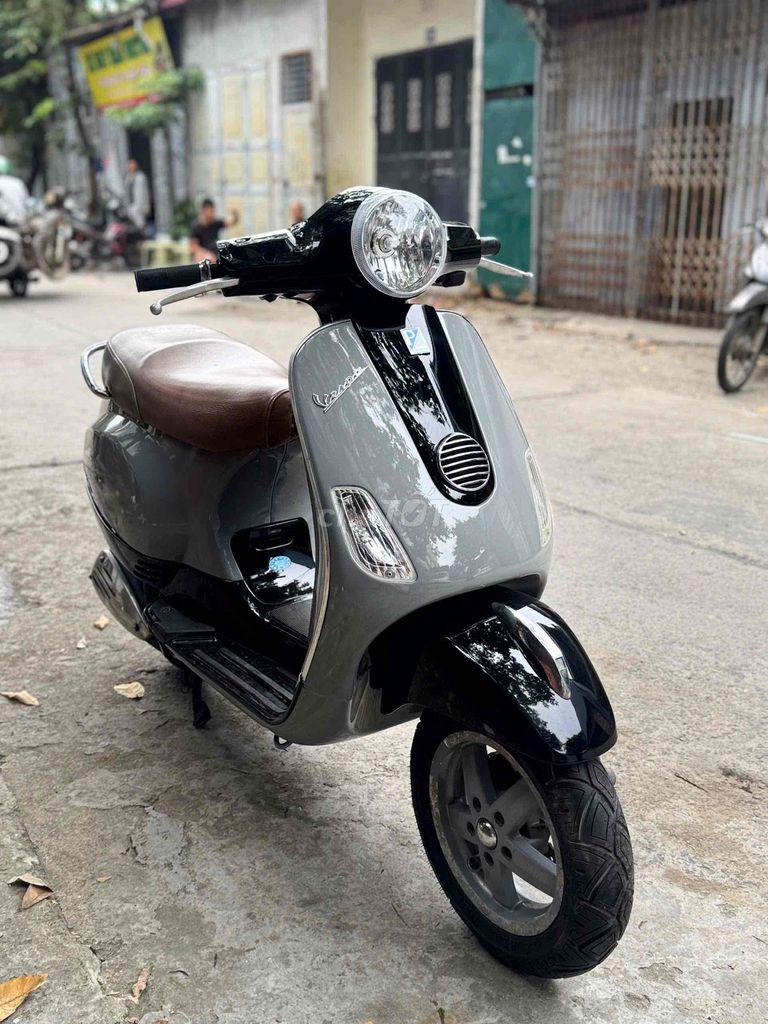 VESPA LX125ie. Mua bán Xe máy tại Quận Nam Từ Liêm Hà Nội được đăng bởi Minh Minh hình 4
