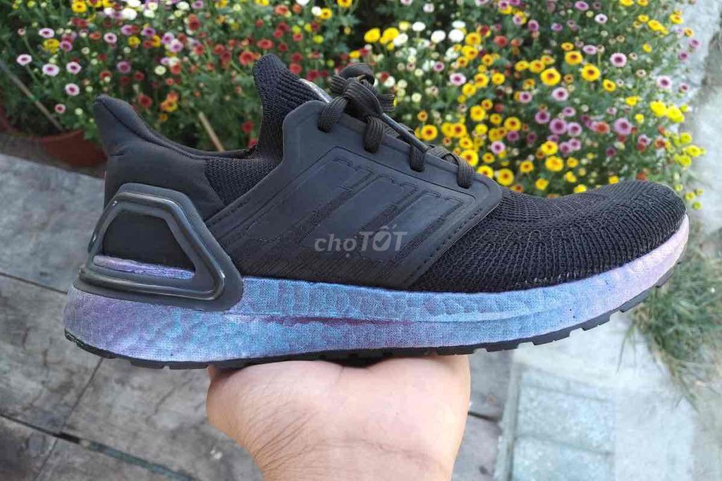 ultraboost quá ngon cho ae chơi ae nhé 📌