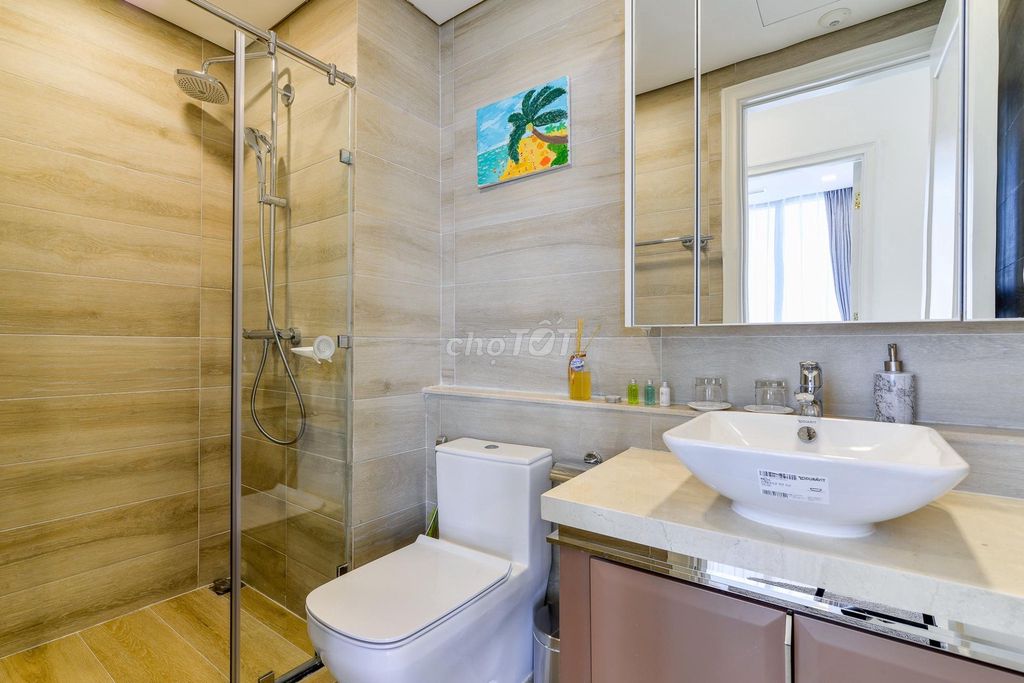 Апартаменты 52м² в комплексе Vinhomes Golden River Bason