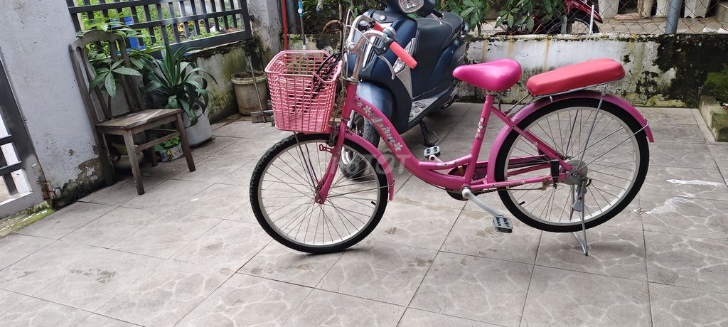 Xe đạp còn mới,. Mua bán Xe đạp tại Huyện Trảng Bom Đồng Nai được đăng bởi Trịnh Thị Quỳnh Anh hình 2