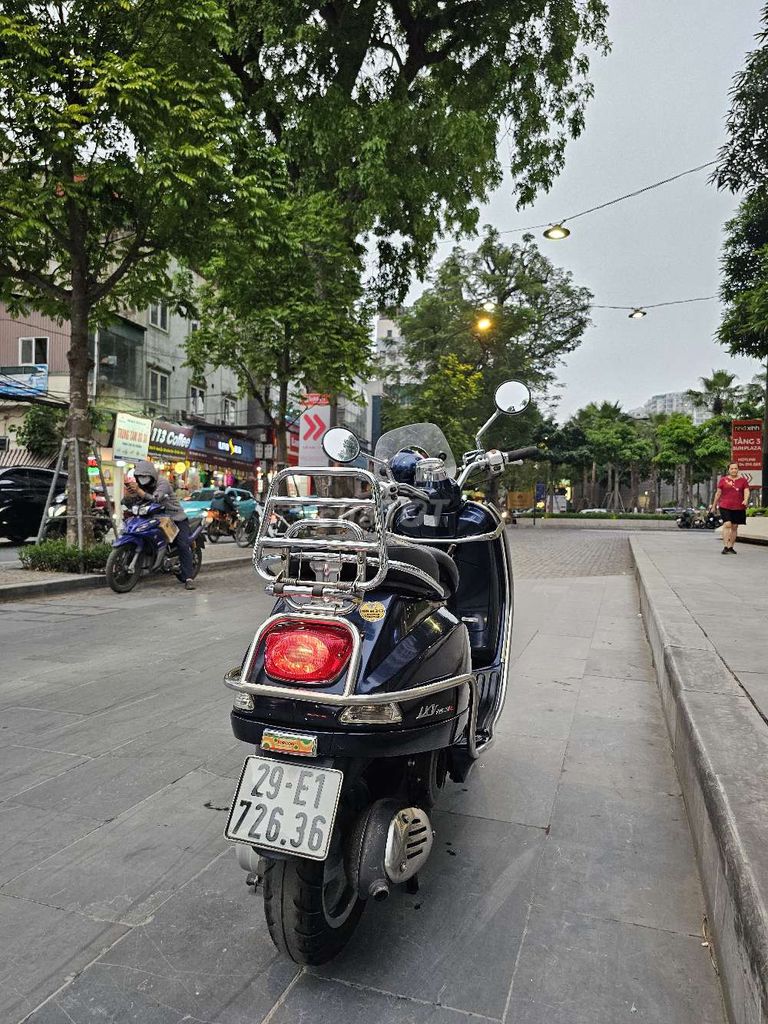 Vespa LXV 125 3v biển đẹp. Mua bán Xe máy tại Quận Ba Đình Hà Nội được đăng bởi Việt hình 2