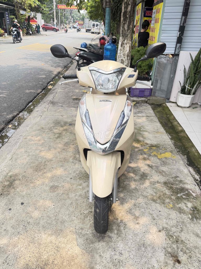Honda Lead 125, документы на владельца, номер 61, родной мотор