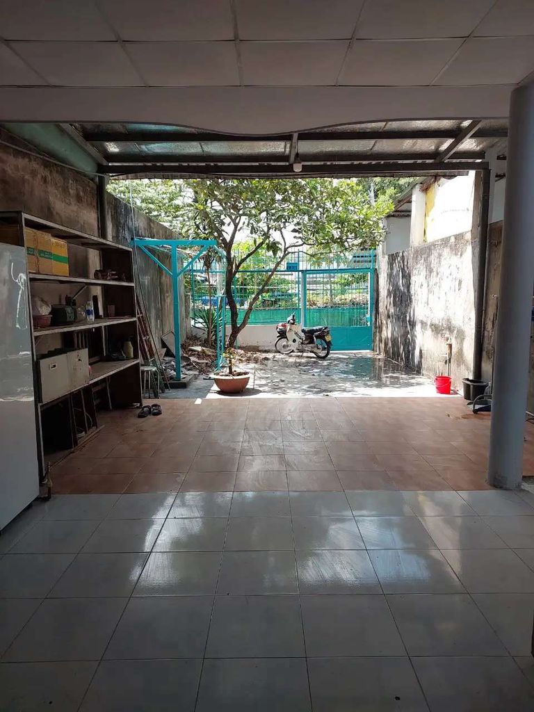 Аренда · 1 комн. · 100 м² · Huyện Bình Chánh, ул. Đường Huỳnh Bá Chánh