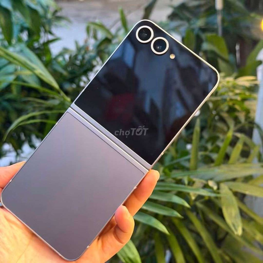 Bán điện thoại Samsung Z Flip 6. Mua bán Điện thoại tại Huyện Đầm Dơi Cà Mau được đăng bởi Thành hình 1