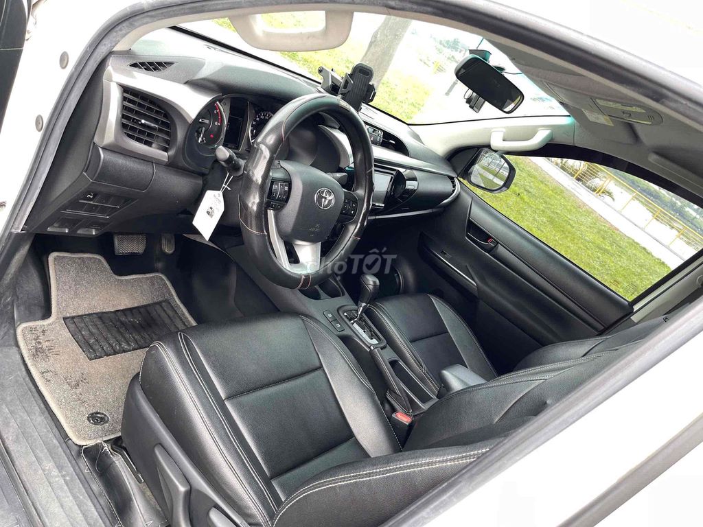 Toyota Hilux 2021 2.4E 4x2 AT - 38000 km. Mua bán Ô tô tại Thành phố Thủ Đức Tp Hồ Chí Minh được đăng bởi LuxCars Siêu Thị Ô Tô Lướt Sài Gòn hình 5