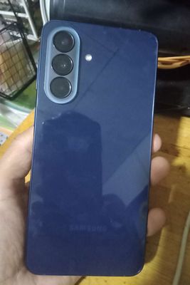 Samsung Galaxy A57 Xanh Đã sử dụng