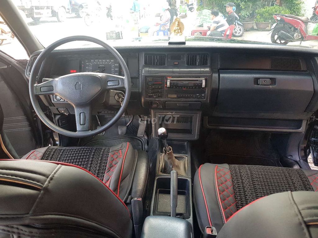 0932531122 - Toyota Crown 1992 nhập Nhật Số sàn