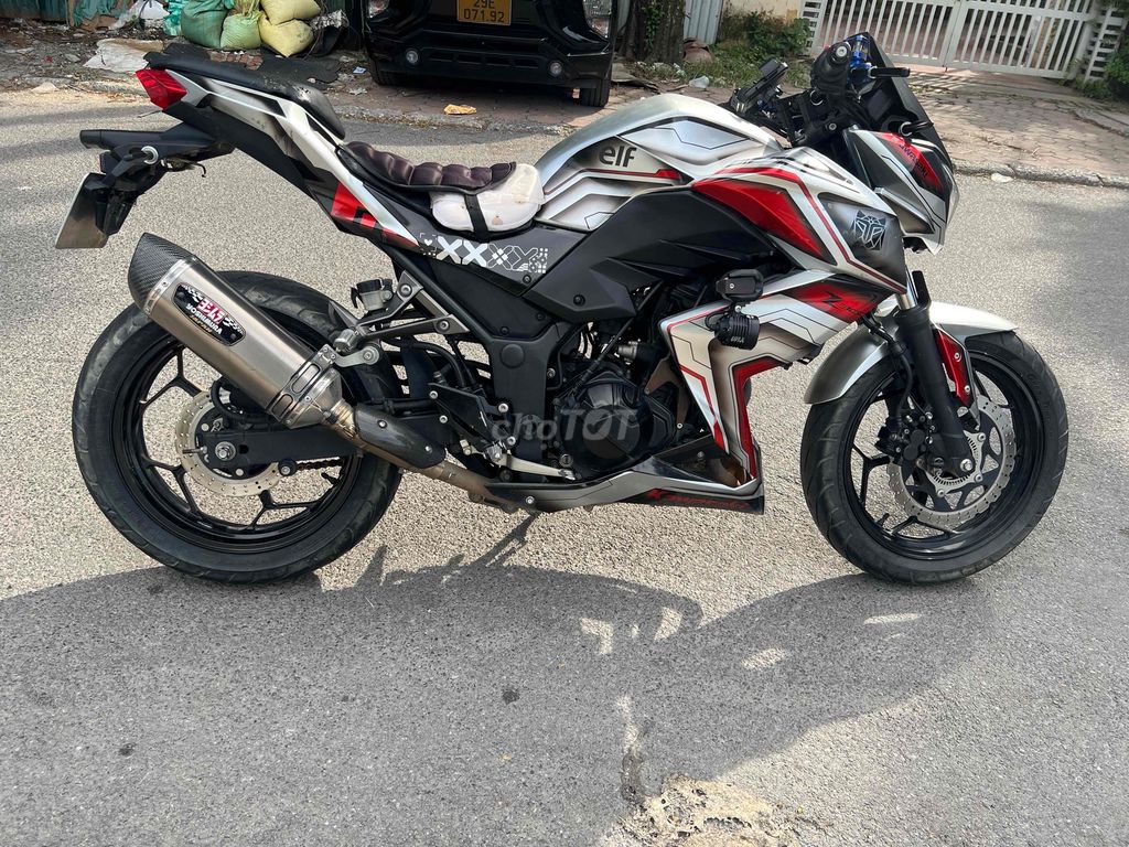 Cần bán Z300 biển HN người dùng ạ. Mua bán Xe máy tại Quận Hai Bà Trưng Hà Nội được đăng bởi Hiếu Nguyễn hình 5