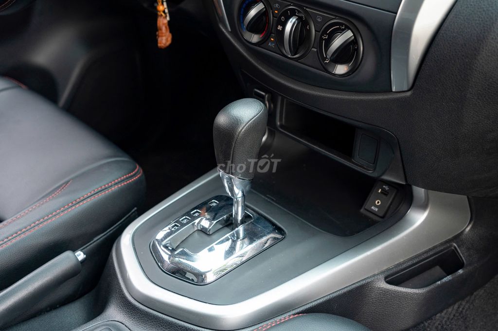 Nissan Navara EL 2.3 AT 2WD 2023 - 48000 km. Mua bán Ô tô tại Thành phố Thủ Đức Tp Hồ Chí Minh được đăng bởi H2T Auto hình 2