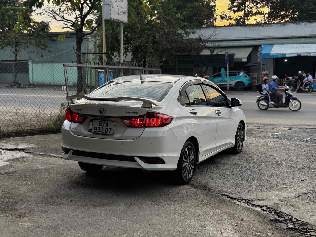 Honda City Top 2018, Bản Full, Có Hỗ Trợ Góp. Mua bán Ô tô tại Thành phố Thủ Đức Tp Hồ Chí Minh được đăng bởi HIỆP THÀNH PHÁT AUTO hình 3