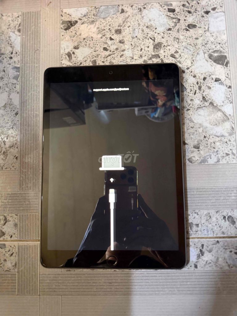 Xác icloud ipad gen 9 wifi only Ko Main mới 97%. Mua bán Máy tính bảng tại Quận 8 Tp Hồ Chí Minh được đăng bởi Nguyễn Khánh Minh hình 1