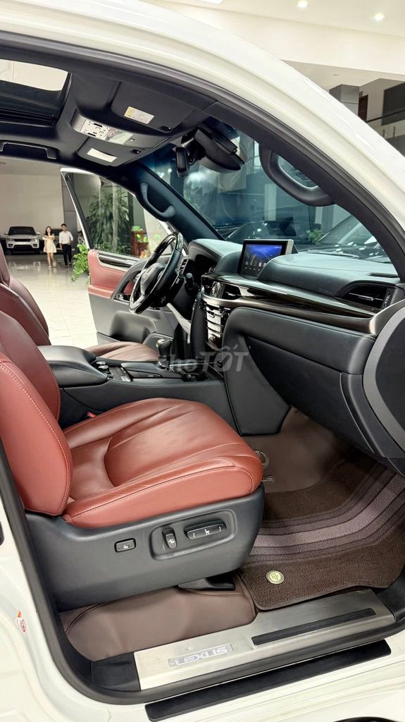 Bán Lexus LX570 Super Sport Trung Đông 2016.. Mua bán Ô tô tại Quận Bắc Từ Liêm Hà Nội được đăng bởi Mr Hợi  hình 10
