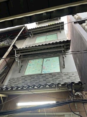Townhouse 20 m² · 3 bed · Đường Hồ Thị Kỷ