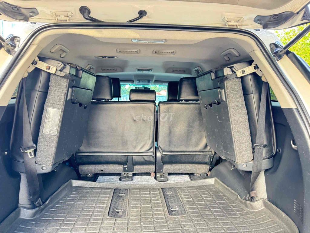 Toyota Fortuner 2020 2.4G 4x2 MT - 89000 km. Mua bán Ô tô tại Thành phố Buôn Ma Thuột Đắk Lắk được đăng bởi AUTO  THẮNG TOÀN PHÁT  hình 9