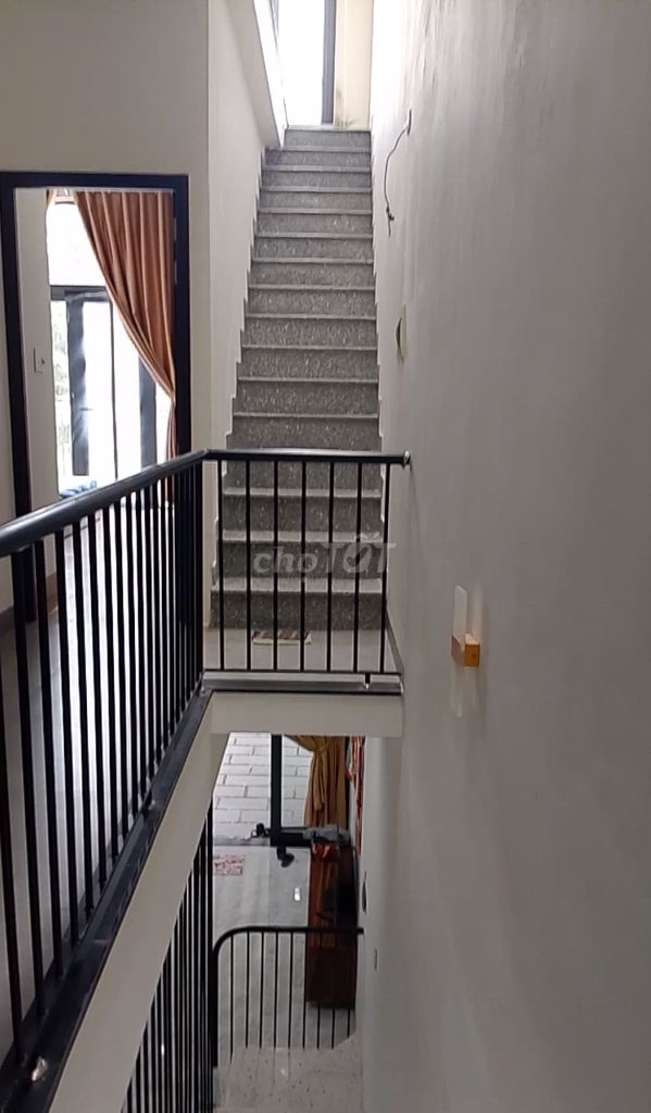 Аренда · 3 комн. · 100 м² · Quận Cẩm Lệ, ул. Đường Diên Hồng