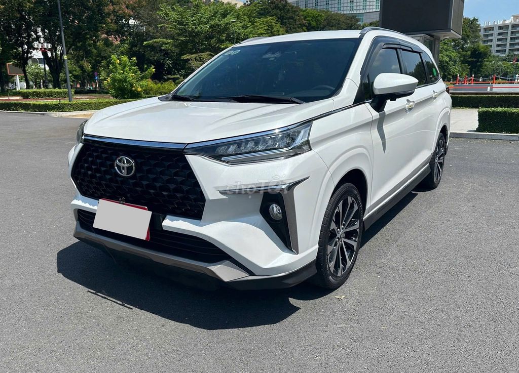 Toyota Veloz Cross 2022 CVT Top siêu mới. Mua bán Ô tô tại Quận 12 Tp Hồ Chí Minh được đăng bởi NHI Ô TÔ AN SƯƠNG hình 3