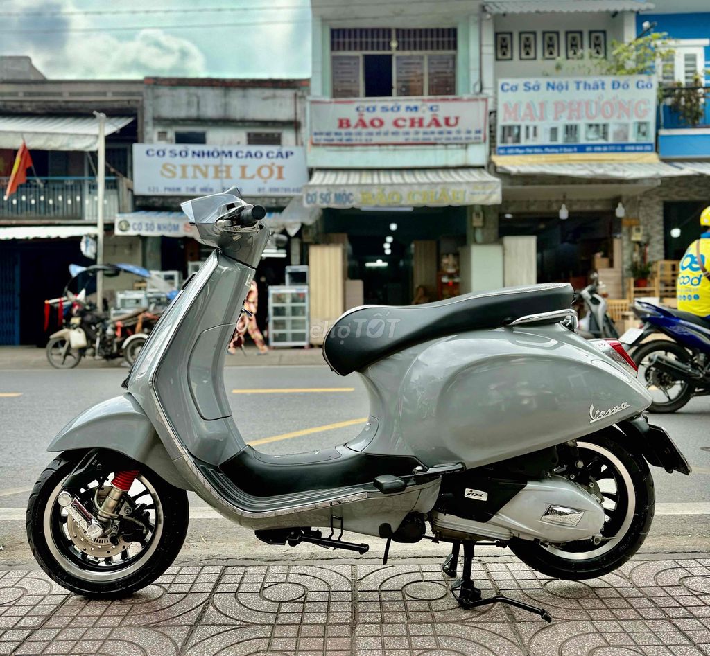 ❤️Piaggio Sprint 125 2022 Abs iGet, BSTP 9Chủ. Mua bán Xe máy tại Quận 8 Tp Hồ Chí Minh được đăng bởi Tấn Đạt hình 2
