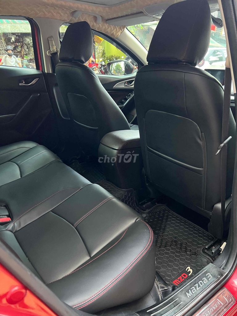 Mazda 3 2019 1.5L Luxury - 72000 km. Mua bán Ô tô tại Thành phố Buôn Ma Thuột Đắk Lắk được đăng bởi Trần quốc văn hình 7